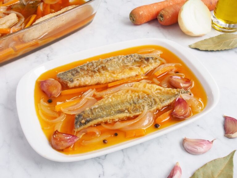 Receta de Caballa en Escabeche de la Abuela: Sabor Tradicional que Cautiva Paladares Receta de Caballa en Escabeche de la Abuela: Sabor Tradicional que Cautiva Paladares