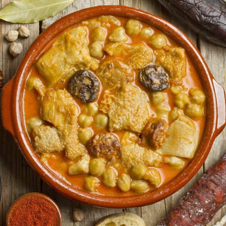 Receta de Callos de la Abuela: Un Guiso Tradicional para el Recuerdo Receta de Callos de la Abuela: Un Guiso Tradicional para el Recuerdo