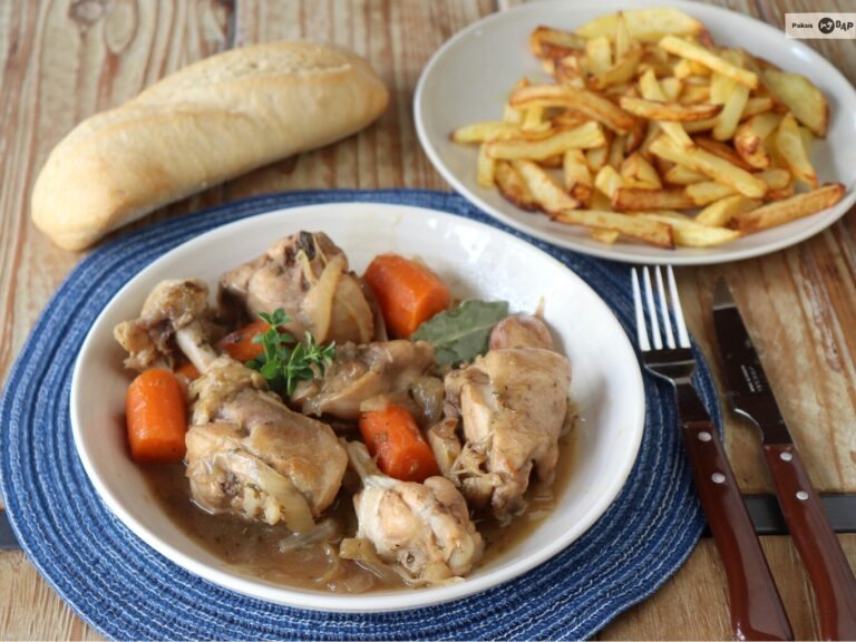 Receta de Pollo en Salsa de la Abuela: Un Clásico Familiar para Chuparse los Dedos Receta de Pollo en Salsa de la Abuela: Un Clásico Familiar para Chuparse los Dedos