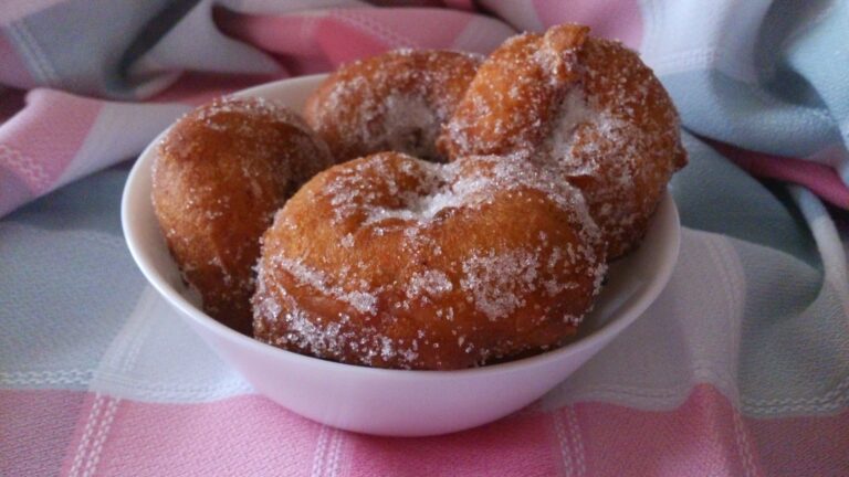 Receta de Roscos Fritos de la Abuela: El Dulce Secreto Familiar Paso a Paso Receta de Roscos Fritos de la Abuela: El Dulce Secreto Familiar Paso a Paso