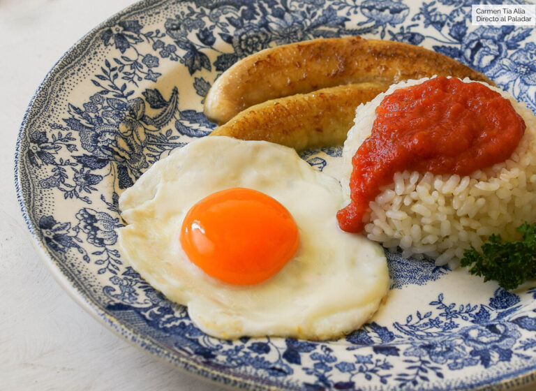 Como hacer arroz a la cubana: ¡La receta tradicional para disfrutar en familia! Como hacer arroz a la cubana: ¡La receta tradicional para disfrutar en familia!