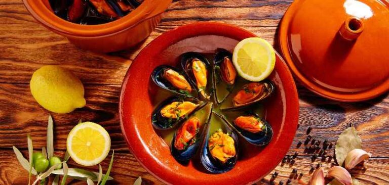 Cómo hacer mejillones al vapor: Delicia del mar en tu mesa Cómo hacer mejillones al vapor: Delicia del mar en tu mesa
